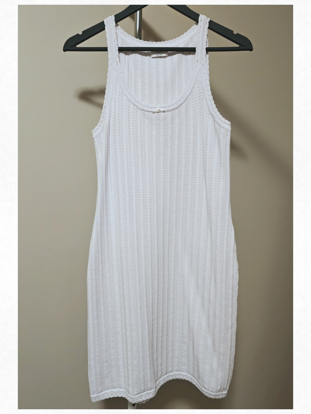 Wilfred White Sleeveless Knit Midi Dress